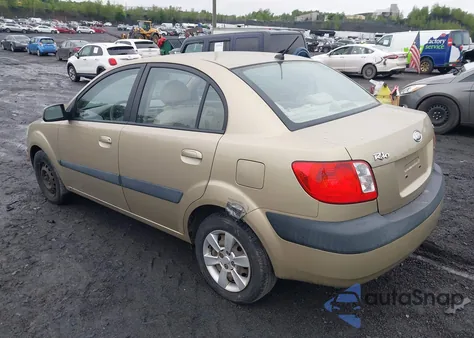 2007 Kia Rio Lx z USA, uszkodzony, nr VIN KNADE123276252319